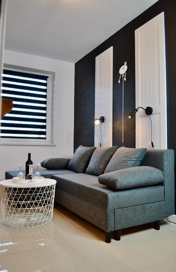 Iwona Pokoje Apartamenty Karwia Exterior foto